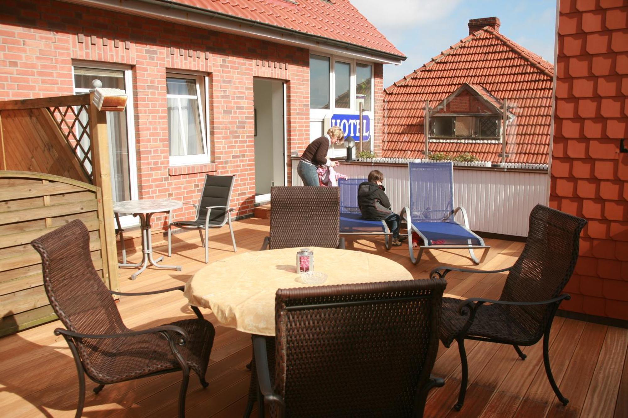 Hotel Villa Weststrand Borkum Exterior photo