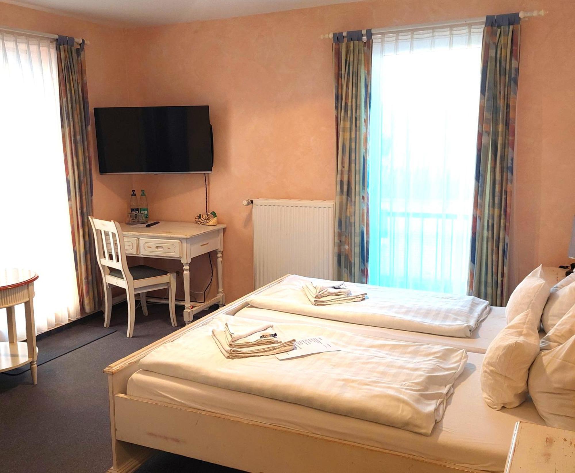 Hotel Villa Weststrand Borkum Exterior photo