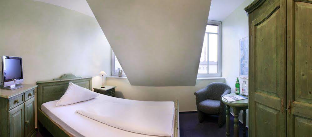 Hotel Villa Weststrand Borkum Exterior photo